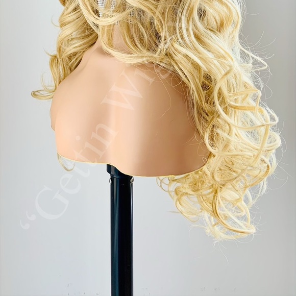 Gorgeous Ombre Blonde Premium Fiber Lace Front Wig - Picture 9 of 13